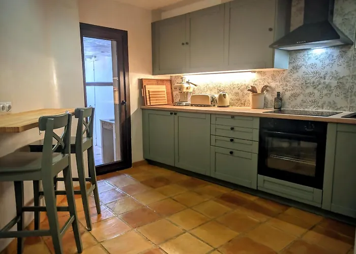 Casa L'olivar דירה *